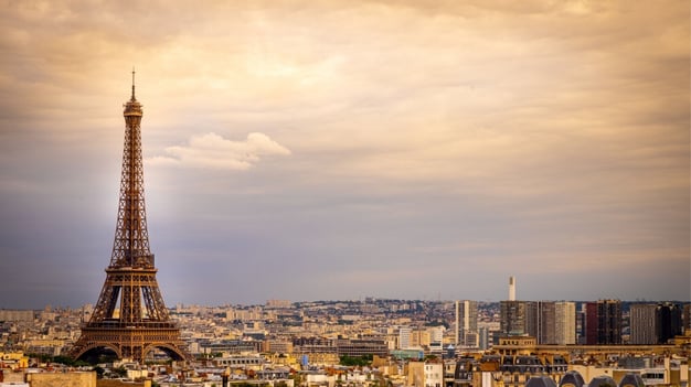 Paris skyline